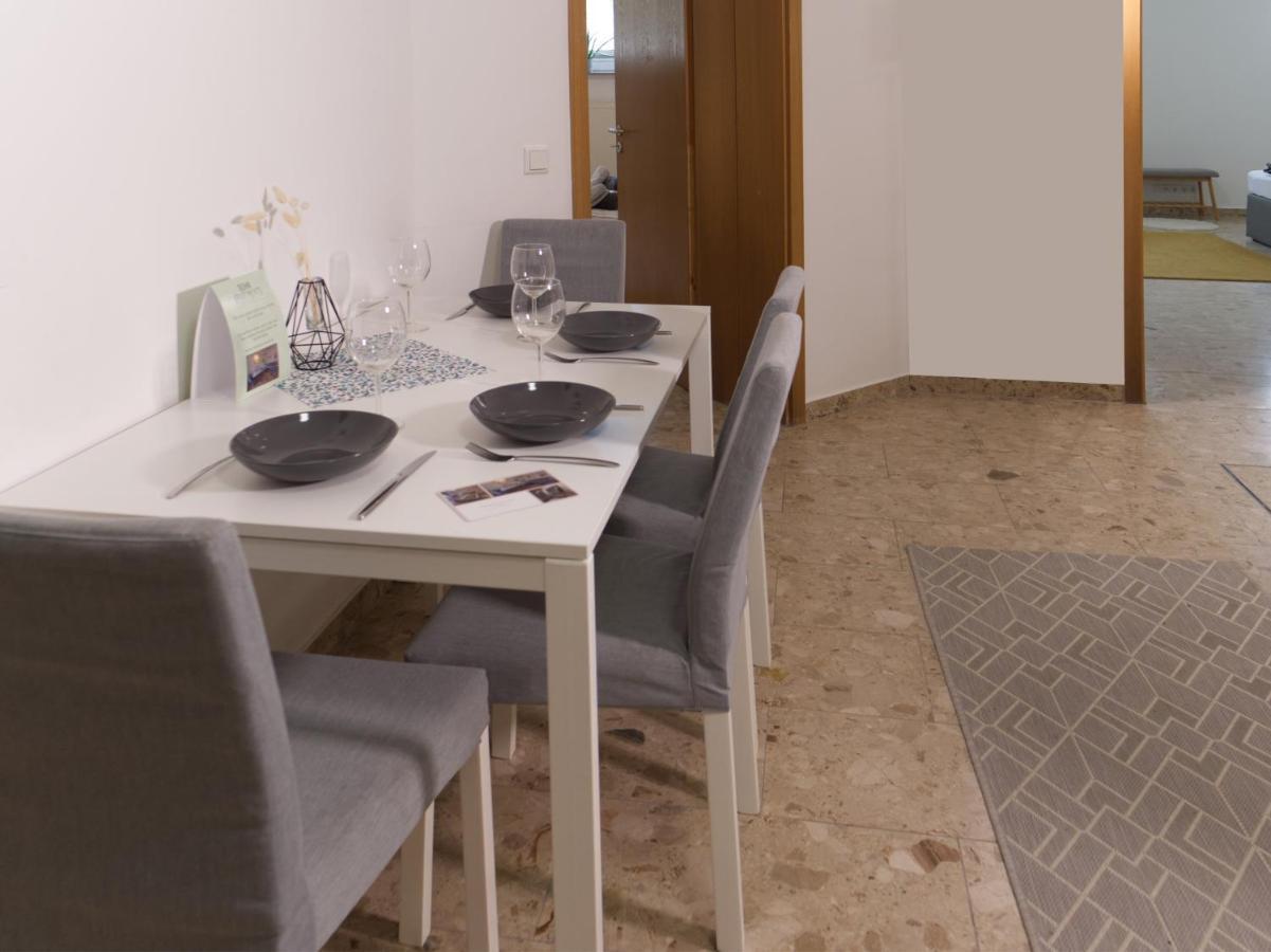 Bohnapartments Elisa - Wohlfuehlapartment Mit 2 Gratis Parkplaetzen Und 3 Schlafzimmern - Wlan - Vollausstattung Erfurt Exteriér fotografie